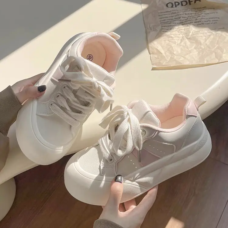 Women's Milk White Thick Skate Shoes 2025 — feature 13