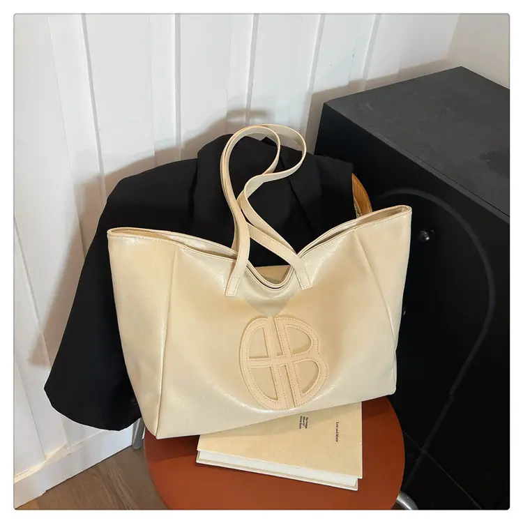 Women's Cream Leather Shoulder Bag with Logo, 2026 Spring Summer Use — feature 15