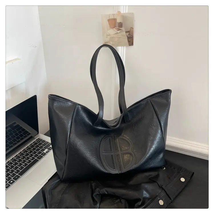 Women's Cream Leather Shoulder Bag with Logo, 2026 Spring Summer Use — feature 17