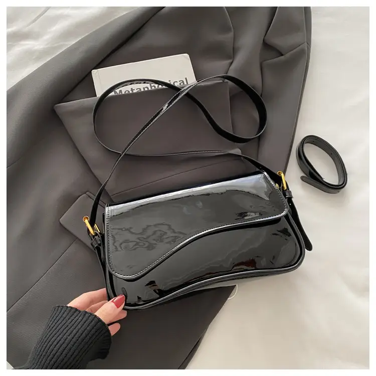 Black Patent Leather Shoulder Bag for Women 2025 — feature 28