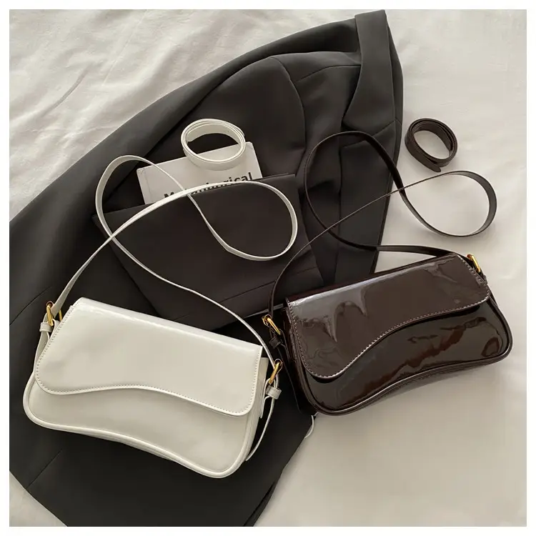 Black Patent Leather Shoulder Bag for Women 2025 — feature 31