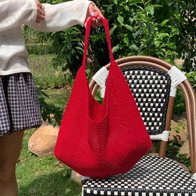 Red Woven Shoulder Bag with Flower Decor