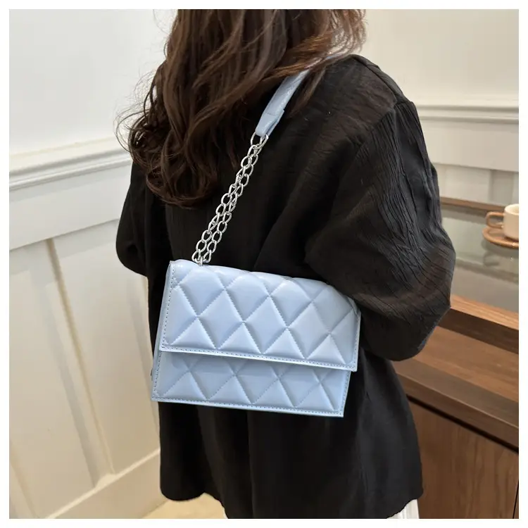 Black Rhombic Chain Crossbody Bag for Women — feature 35