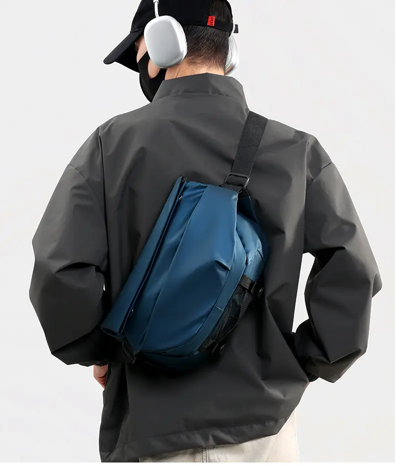 Men's Black Solid Crossbody Bag Casual Commuting Shoulder Bag — feature 22