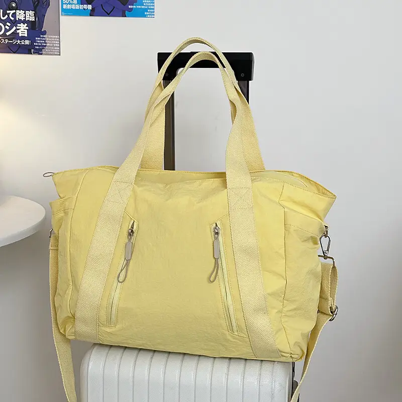 New Casual Korean Style Shoulder Bag Nylon Lightweight Large Capacity Travel Crossbody Bag - Image 12
