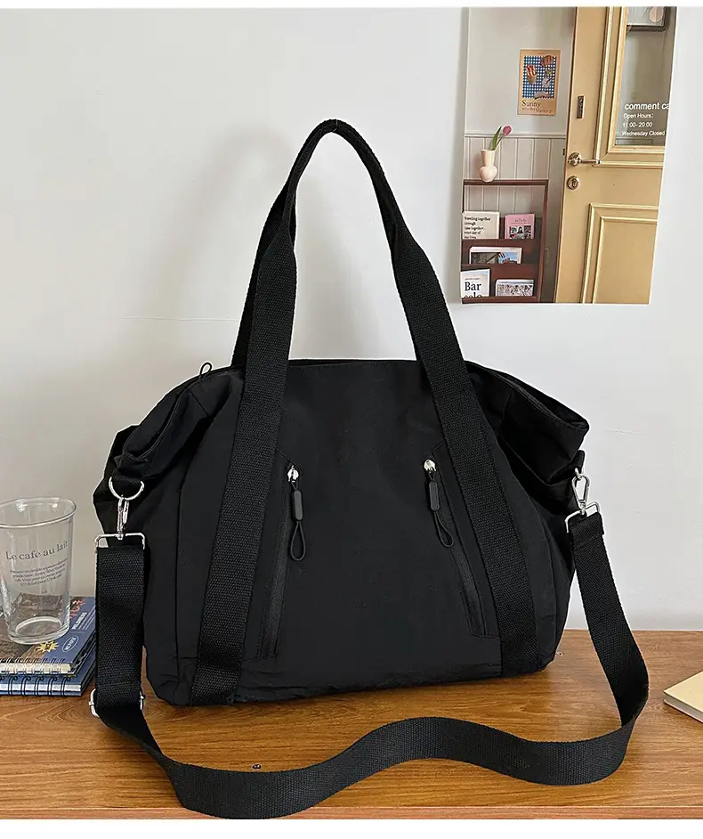 New Casual Korean Style Shoulder Bag Nylon Lightweight Large Capacity Travel Crossbody Bag — feature 20