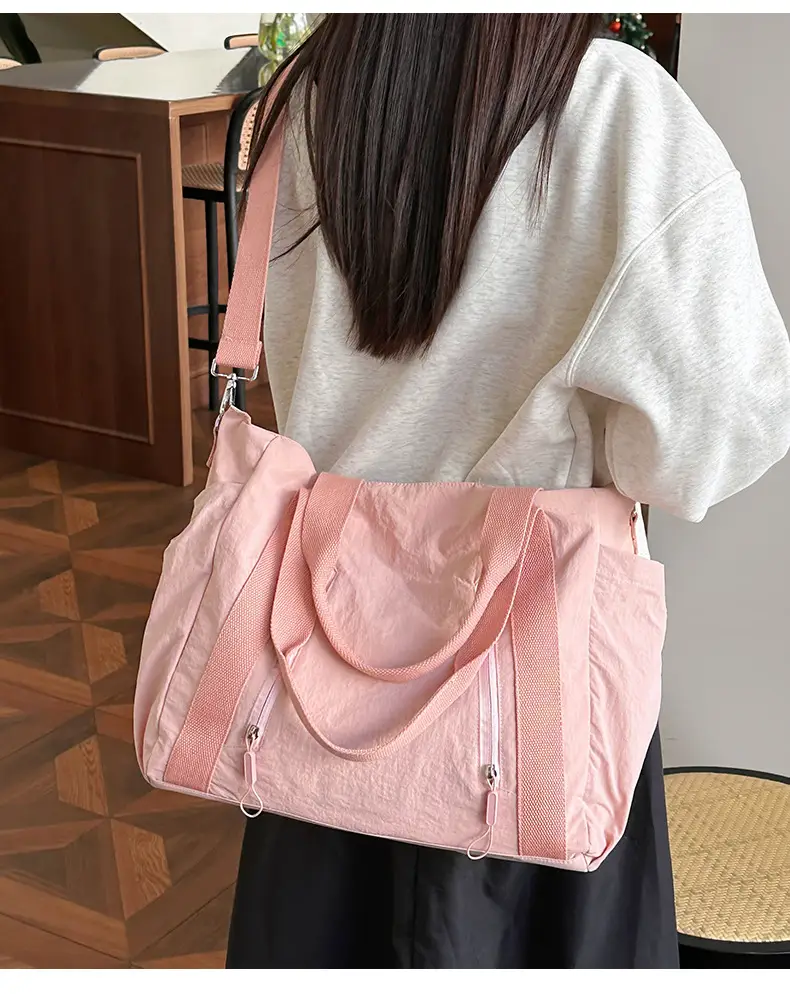 New Casual Korean Style Shoulder Bag Nylon Lightweight Large Capacity Travel Crossbody Bag — feature 33