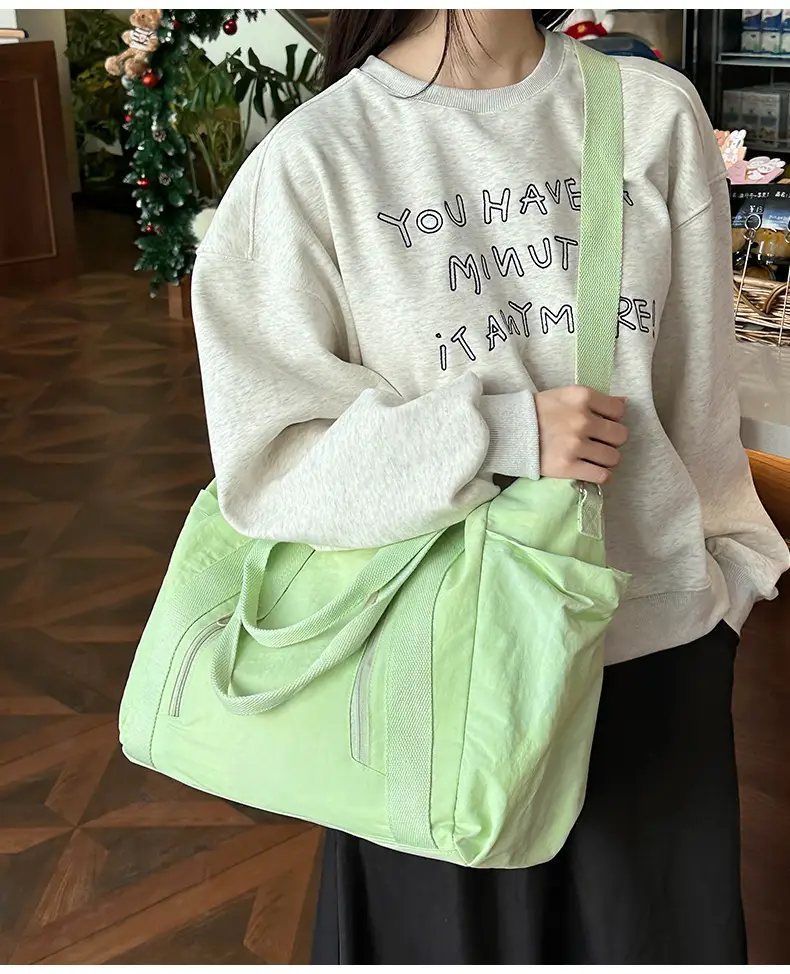 New Casual Korean Style Shoulder Bag Nylon Lightweight Large Capacity Travel Crossbody Bag — feature 45