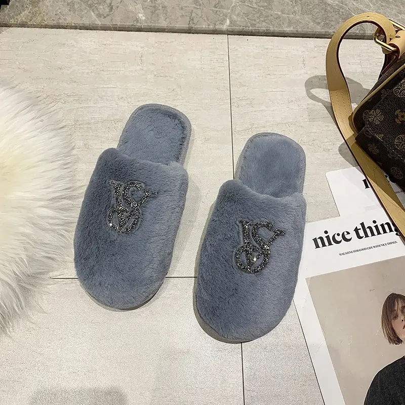 Baotou Mao Mao cotton slippers women's 2021 autumn and winter new warm slippers home bright diamond slippers fashion outerwear women's shoes