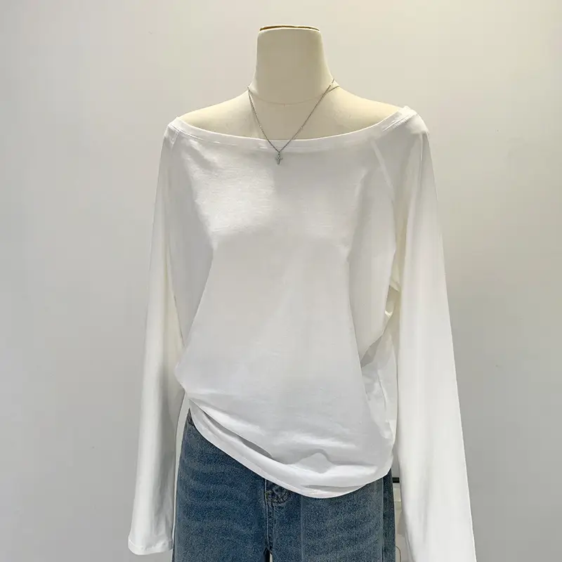 Spicy Girl Style Off-Shoulder Top for Women, Summer 2026 New Niche Design, Exposed Collarbone, Loose Short-Sleeved White T-Shirt