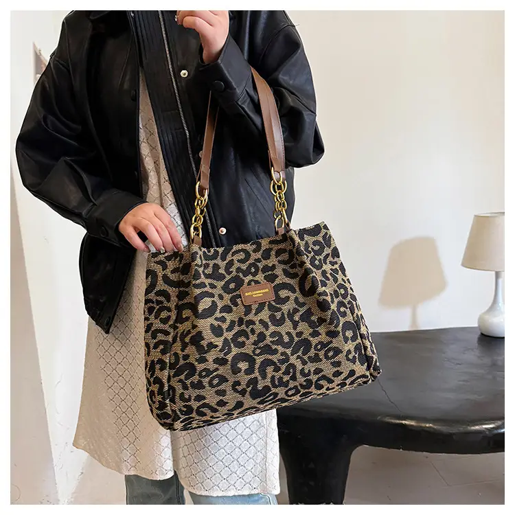 Leopard Print Women's Shoulder Bag Large Capacity — feature 14