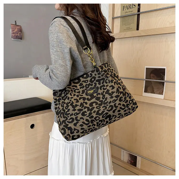Leopard Print Women's Shoulder Bag Large Capacity — feature 19