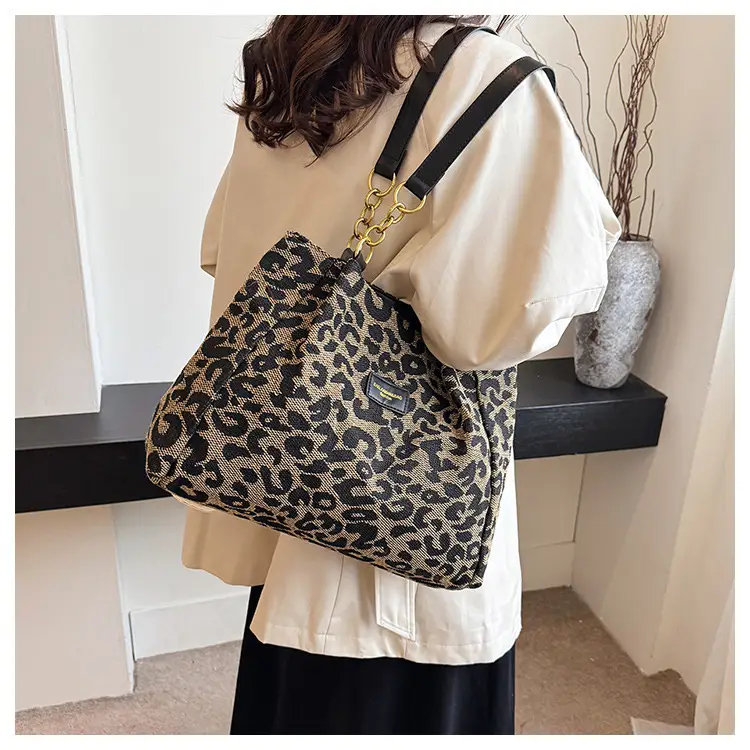 Leopard Print Women's Shoulder Bag Large Capacity — feature 22
