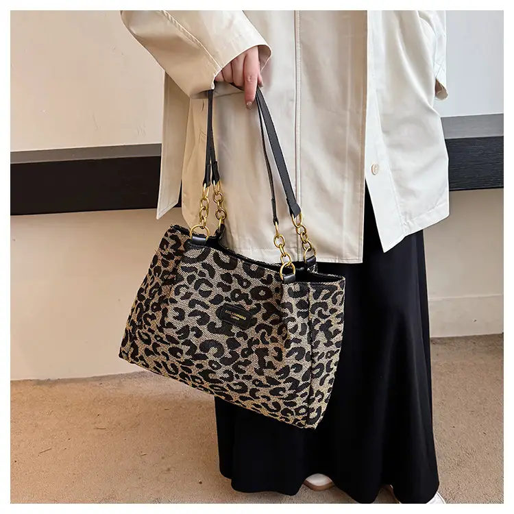 Leopard Print Women's Shoulder Bag Large Capacity — feature 25
