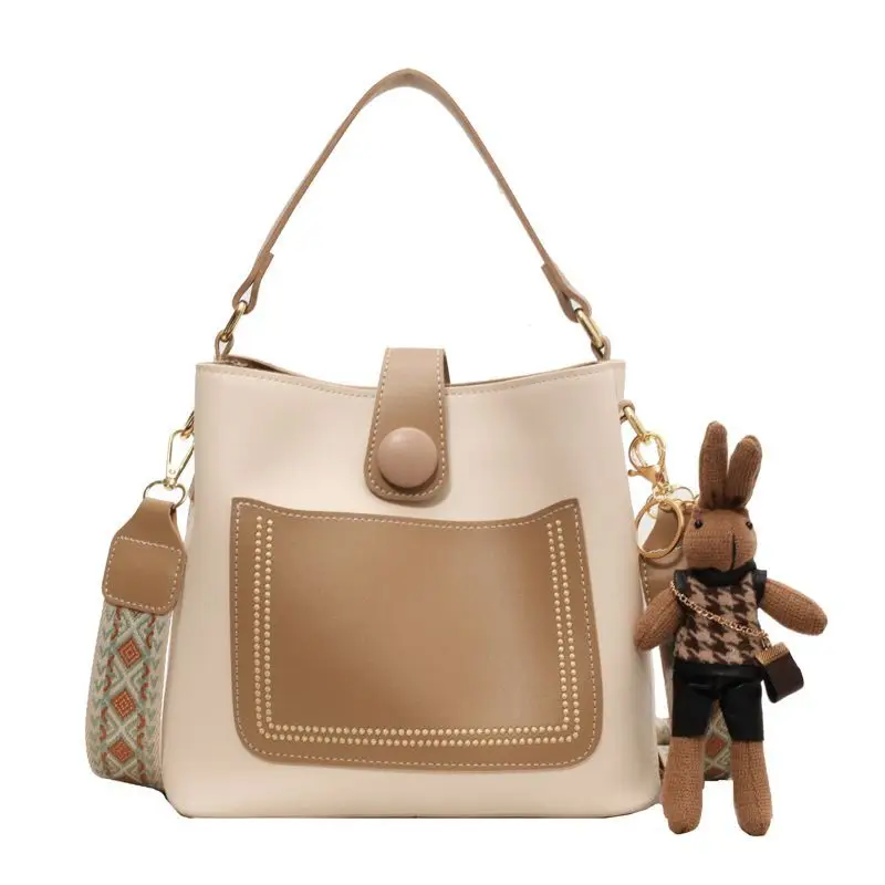 Women's Brown Leather Shoulder Bag with Crossbody Strap - Image 8