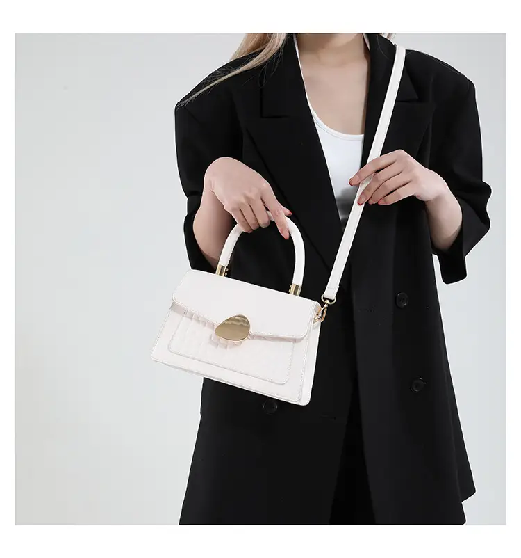 Green Croc PU Shoulder Bag 2025 — feature 19