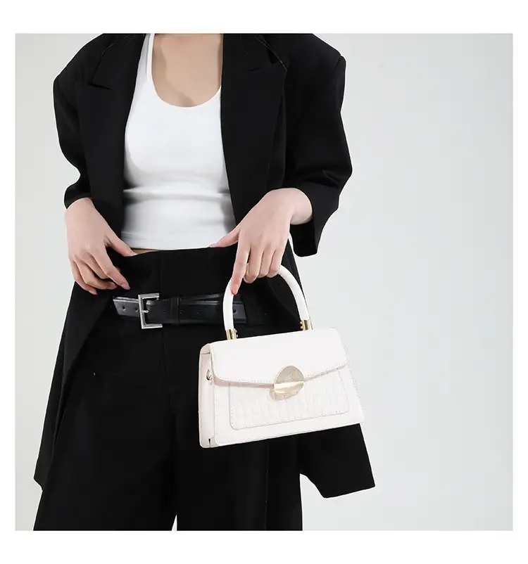 Green Croc PU Shoulder Bag 2025 — feature 21
