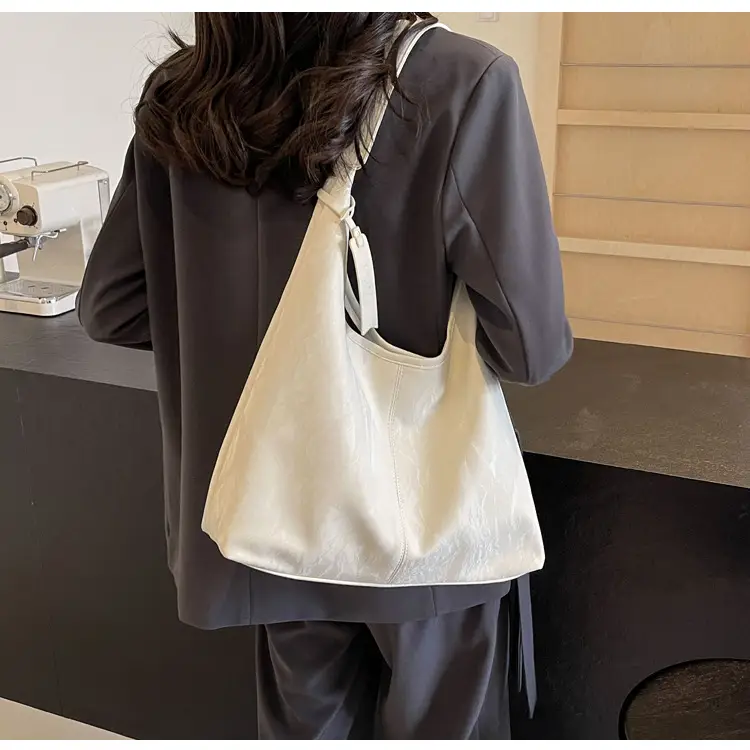 Women's Western Style Shoulder Bag 2025 Spring New Fashion — feature 24
