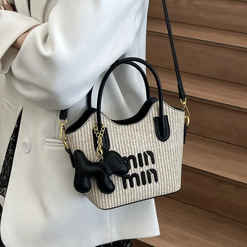 Mimmi Manojou Cross-Brand Large Shoulder Tote Bag Brown - Image 11