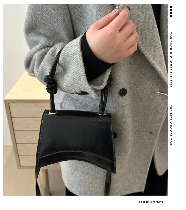 White Patent Leather Shoulder Bag for Women 2025 Spring Summer — feature 1