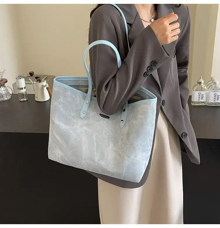 Women's Beige Large Capacity Shoulder Tote Bag 2025 — feature 14