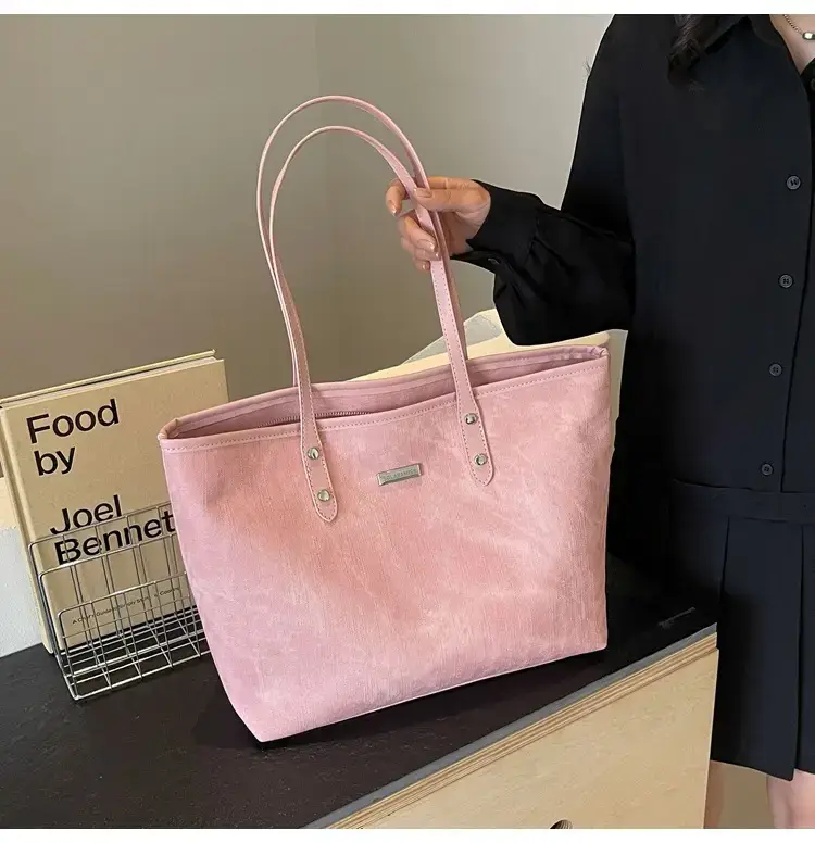 Women's Beige Large Capacity Shoulder Tote Bag 2025 — feature 43