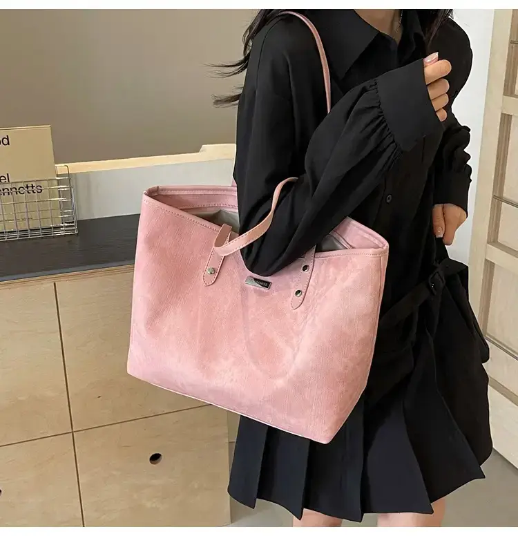 Women's Beige Large Capacity Shoulder Tote Bag 2025 — feature 44