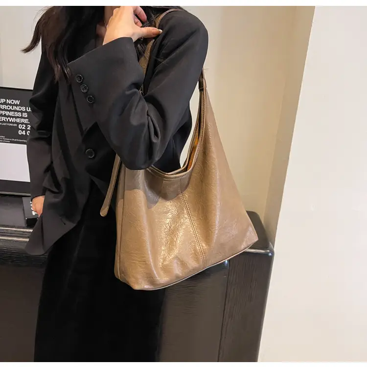 Vintage Brown Leather Shoulder Tote Bag for Women — feature 19