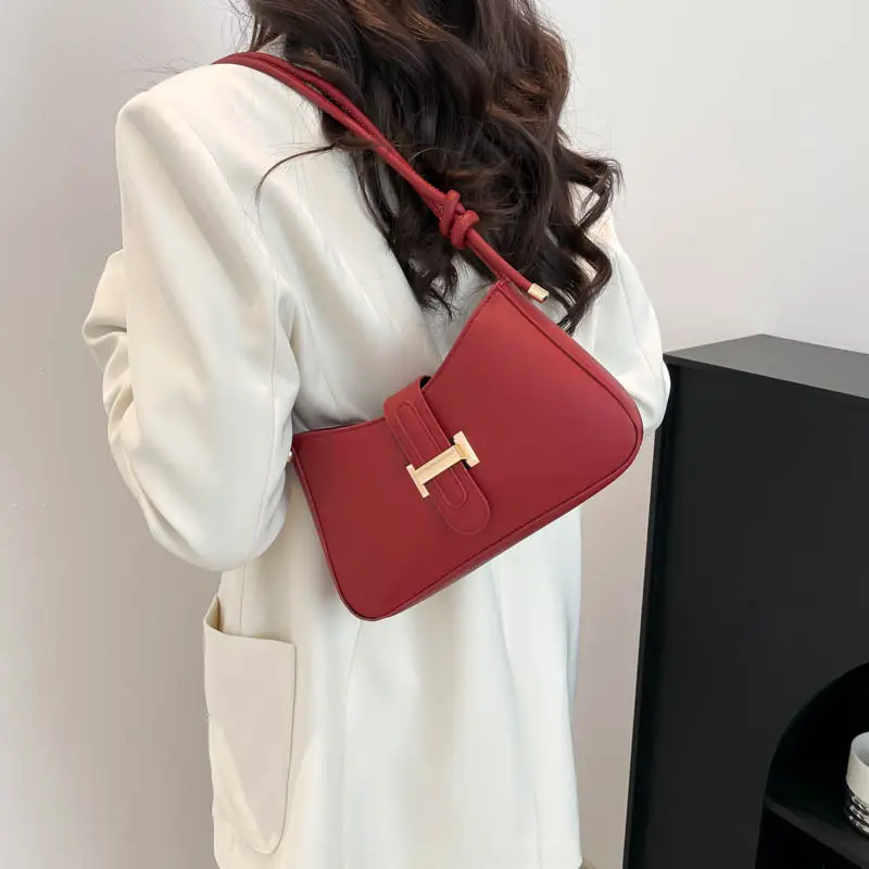 Women's Tan Crossbody Bag with Silver Clasp - Image 8