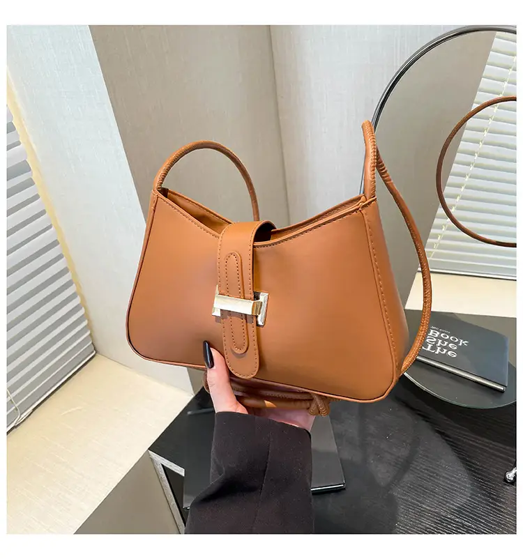 Women's Tan Crossbody Bag with Silver Clasp - Image 4