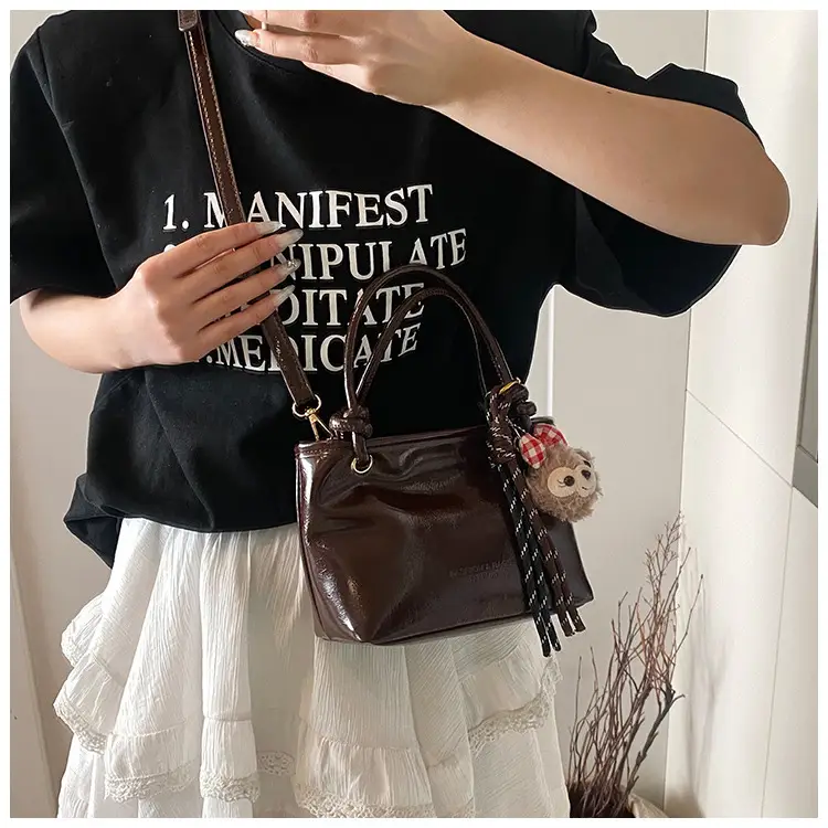 Pink Leather Shoulder Bag with Tassel for Women — feature 10