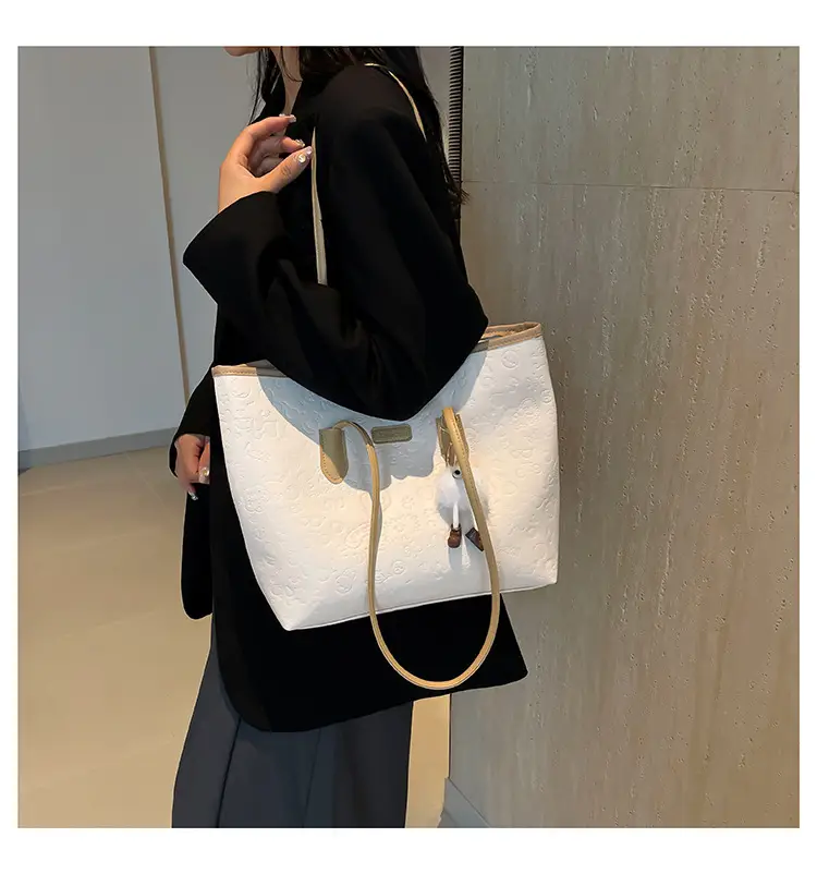 Black Korean Work Commuter Shoulder Bag with Cute Charm — feature 18