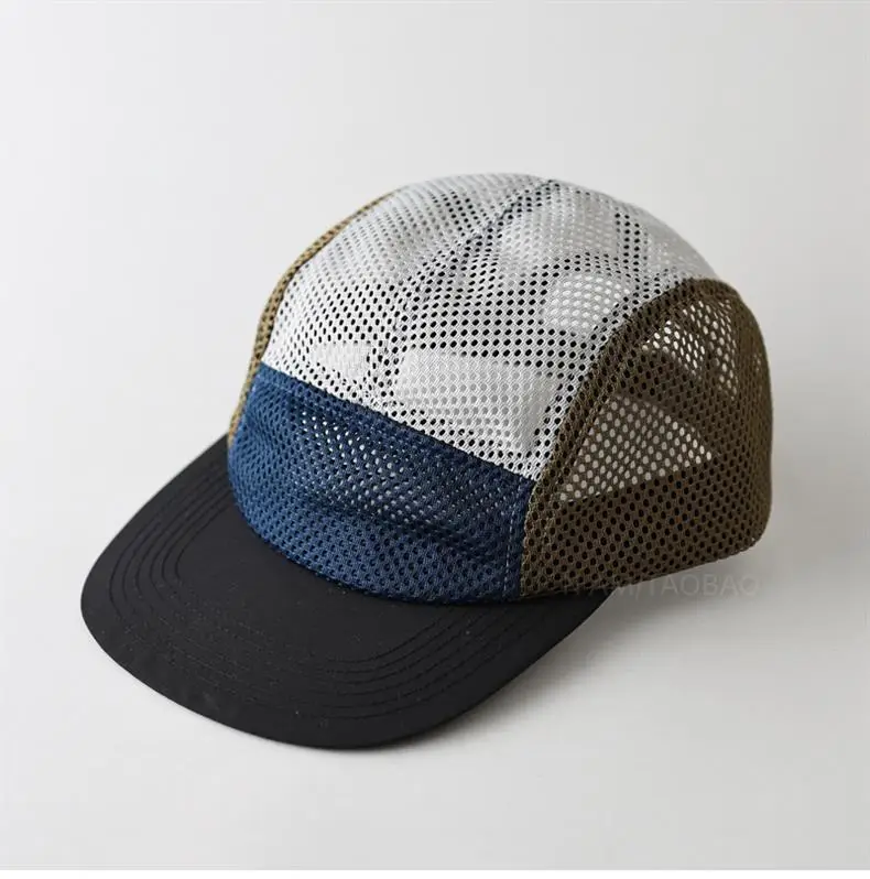 Men's Japanese Flat Eave Mesh Baseball Cap Black White — feature 1
