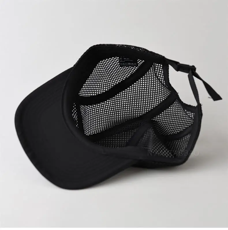 Men's Japanese Flat Eave Mesh Baseball Cap Black White — feature 10