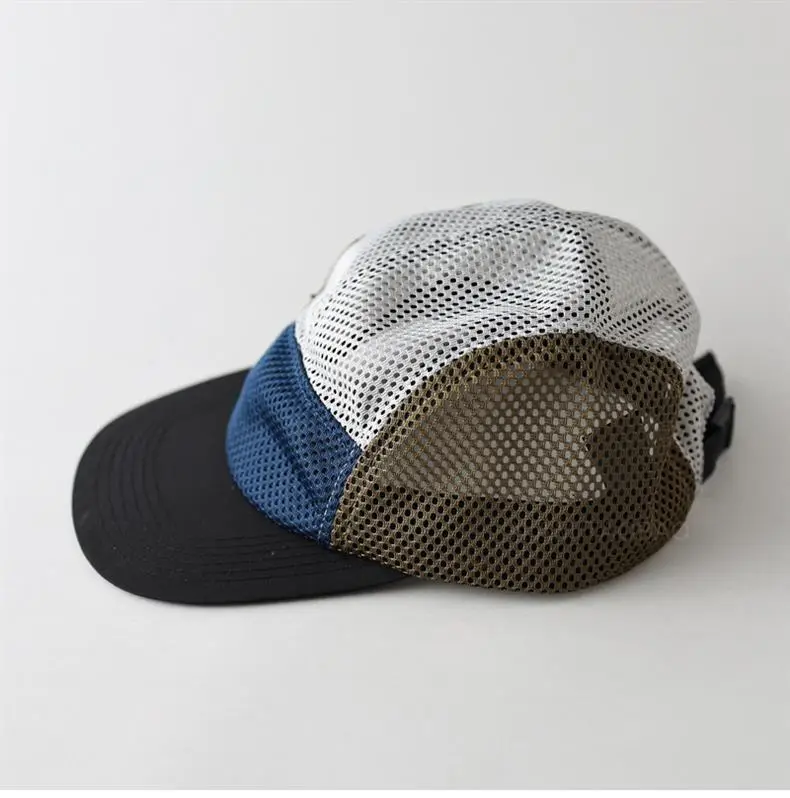 Men's Japanese Flat Eave Mesh Baseball Cap Black White — feature 3