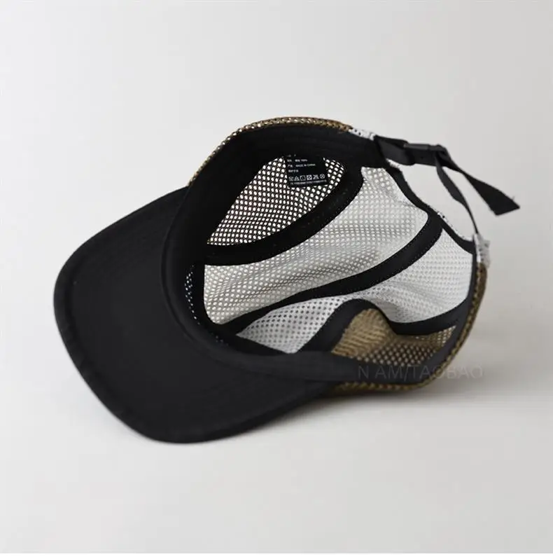 Men's Japanese Flat Eave Mesh Baseball Cap Black White — feature 4