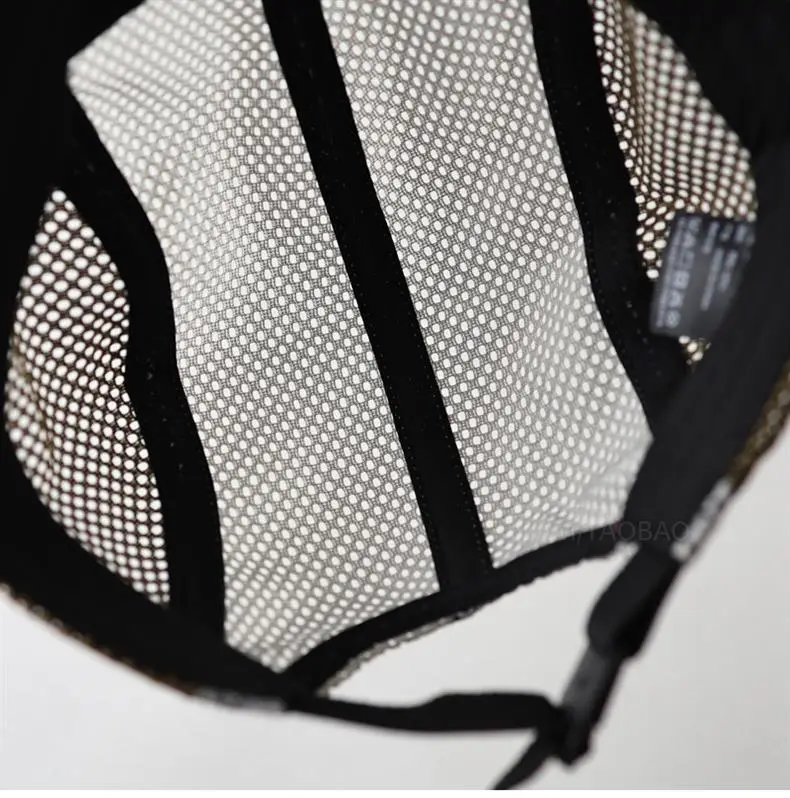 Men's Japanese Flat Eave Mesh Baseball Cap Black White — feature 5