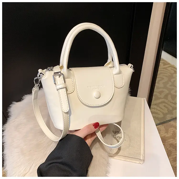 Women's Vintage Brown Crossbody Handbag with Chain Strap — feature 41