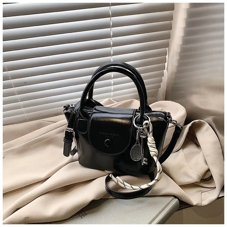 Women's Vintage Brown Crossbody Handbag with Chain Strap — feature 42