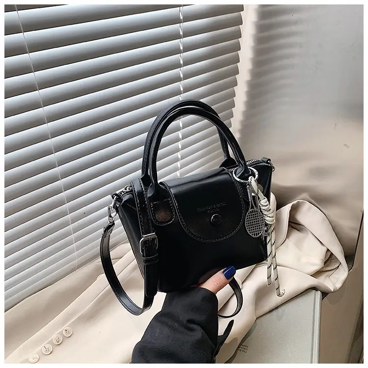 Women's Vintage Brown Crossbody Handbag with Chain Strap — feature 45