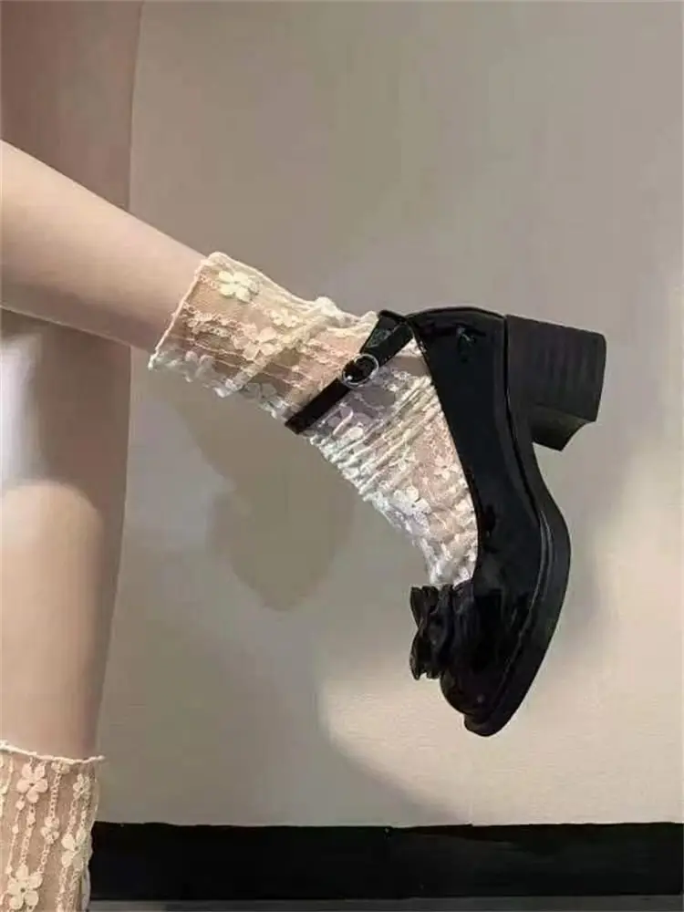 Chunky Leather Shoes Mary Jane Shoes Women's Shoes 2025 Spring and Summer New Niche Bow Retro High Heeled Leather Shoes — feature 3