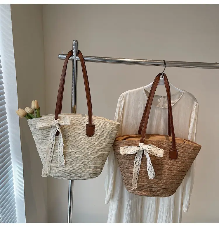 Women Straw tote bag large capacity 2025 vacation beach bag — feature 1