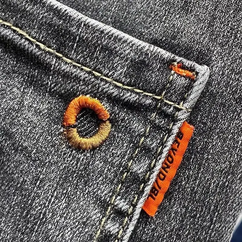 Men's 2025 Thin Belted Grey Denim Jeans - Image 3