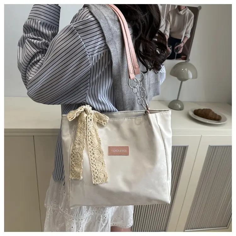 Women's White Lace Shoulder Tote Bag 2025 — feature 19