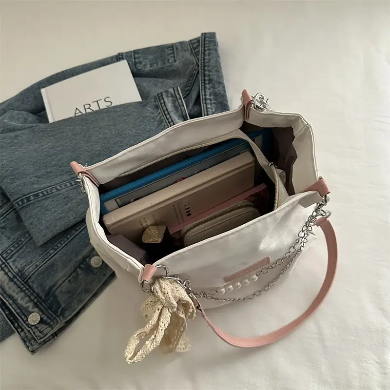 Large Capacity PU Leather Shoulder Bag for Women - Image 4