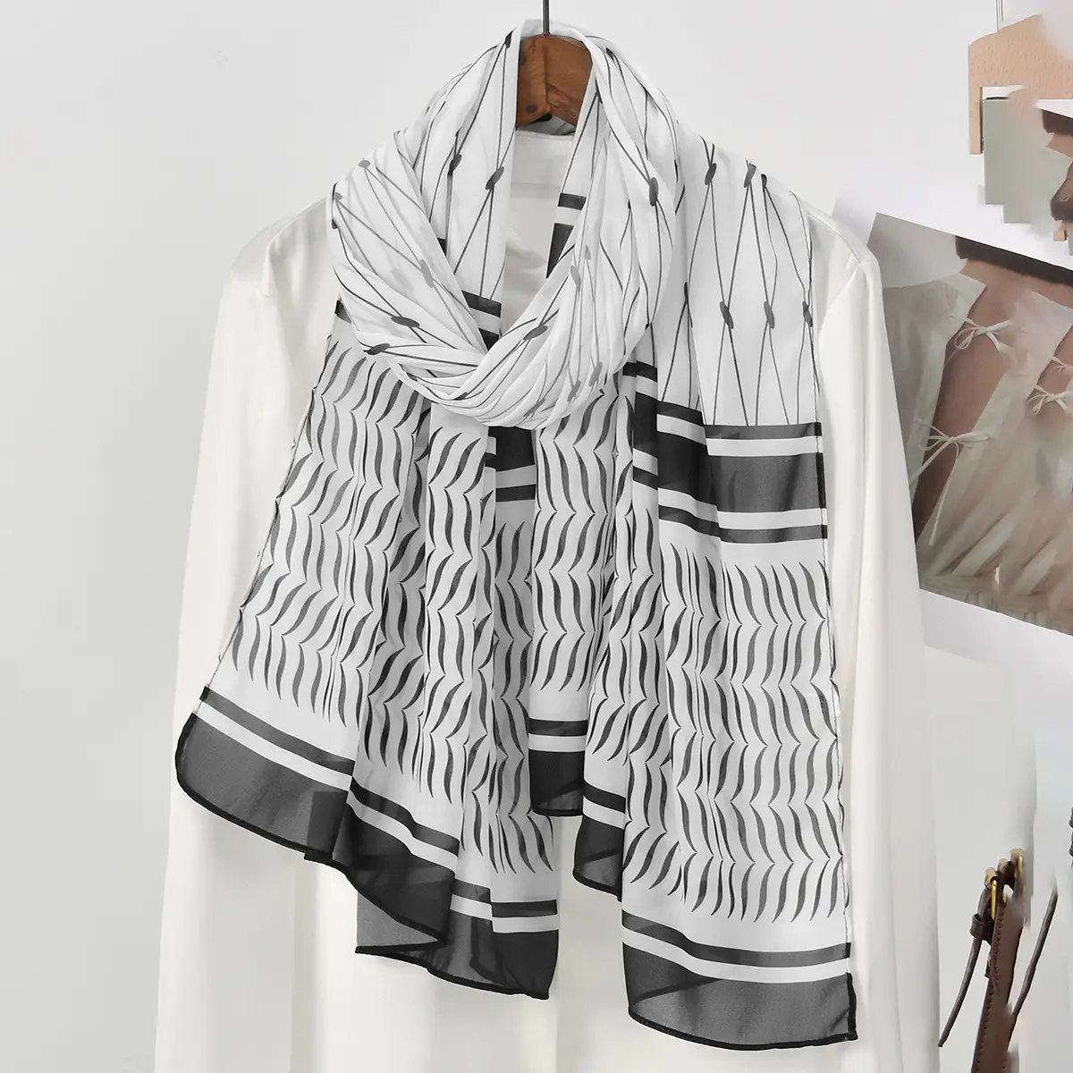 Arabian Chiffon Long Scarf for Women Beige Black — feature 6