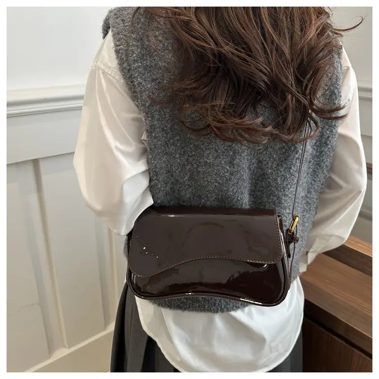 White Patent Leather Shoulder Bag for Women 2025 — feature 20