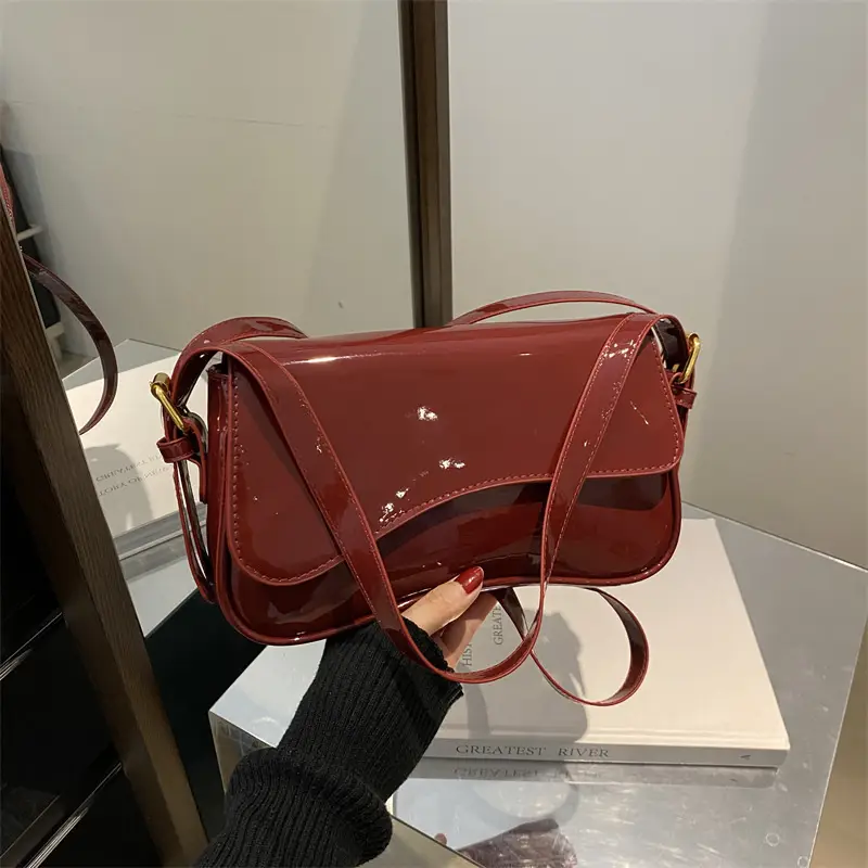 White Patent Leather Shoulder Bag for Women 2025 - Image 3