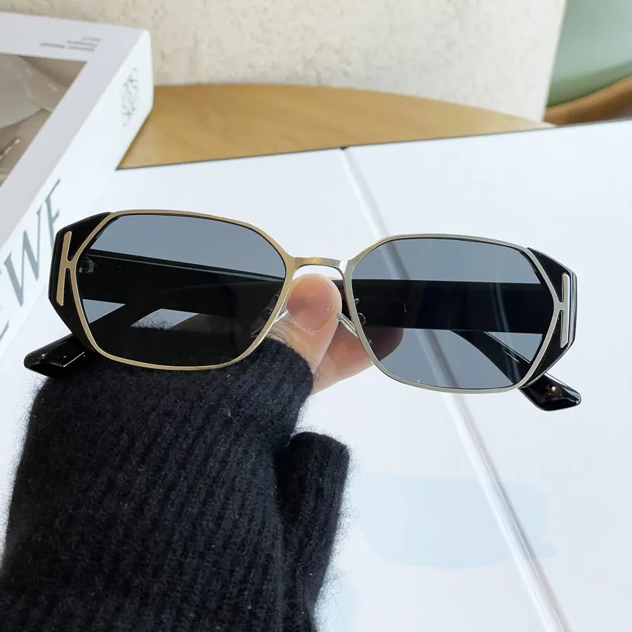 2025 Ice Cat's Eye Sunglasses Women Hot Girl Fashion