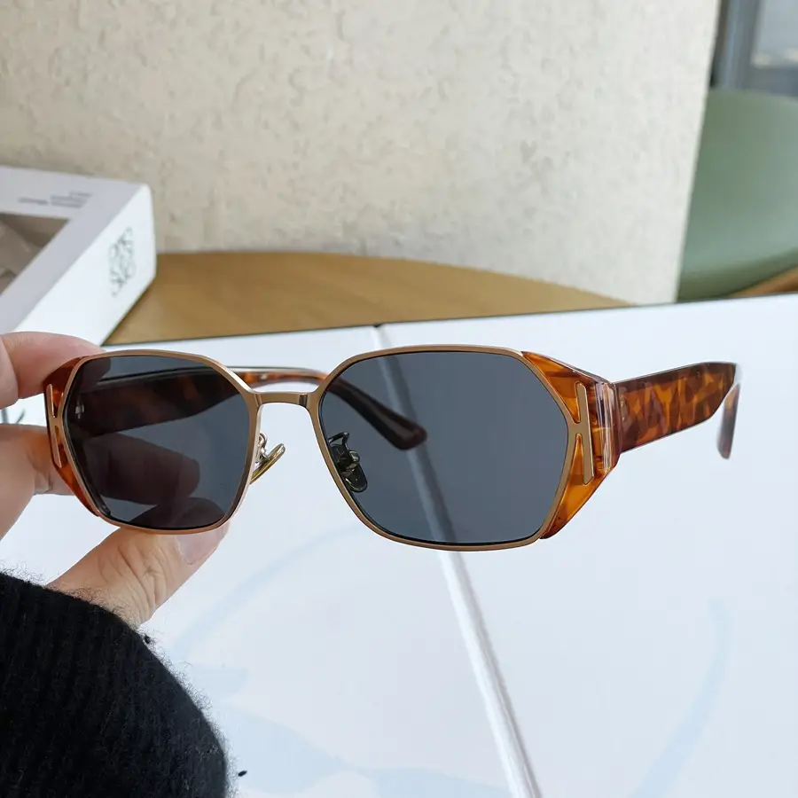 2025 Ice Cat's Eye Sunglasses Women Hot Girl Fashion